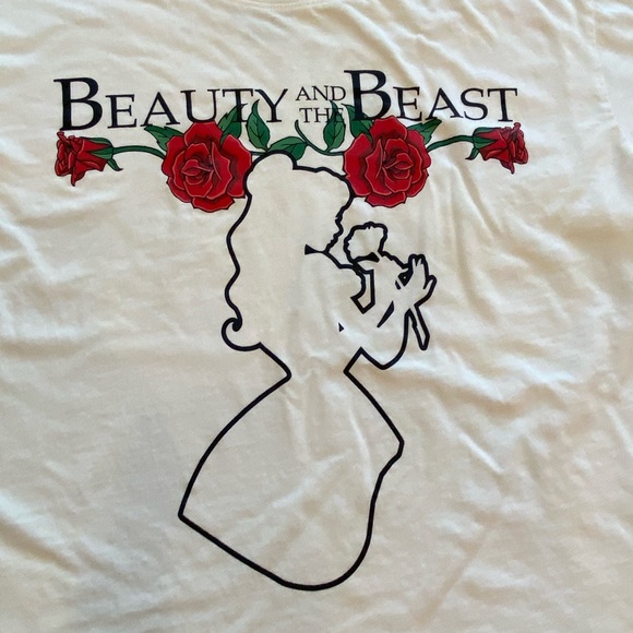 Disney Beauty And The Beast White Short Sleeve Tee Shirt w Red Roses / Size M - Picture 2 of 8